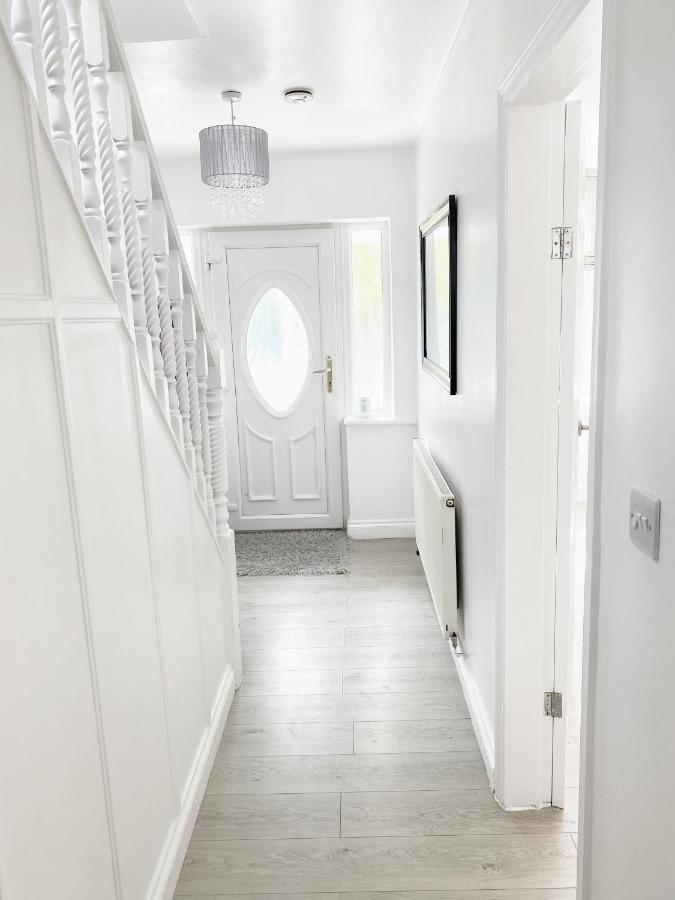 Northfield Luxurious Family Home In West Midlands מראה חיצוני תמונה