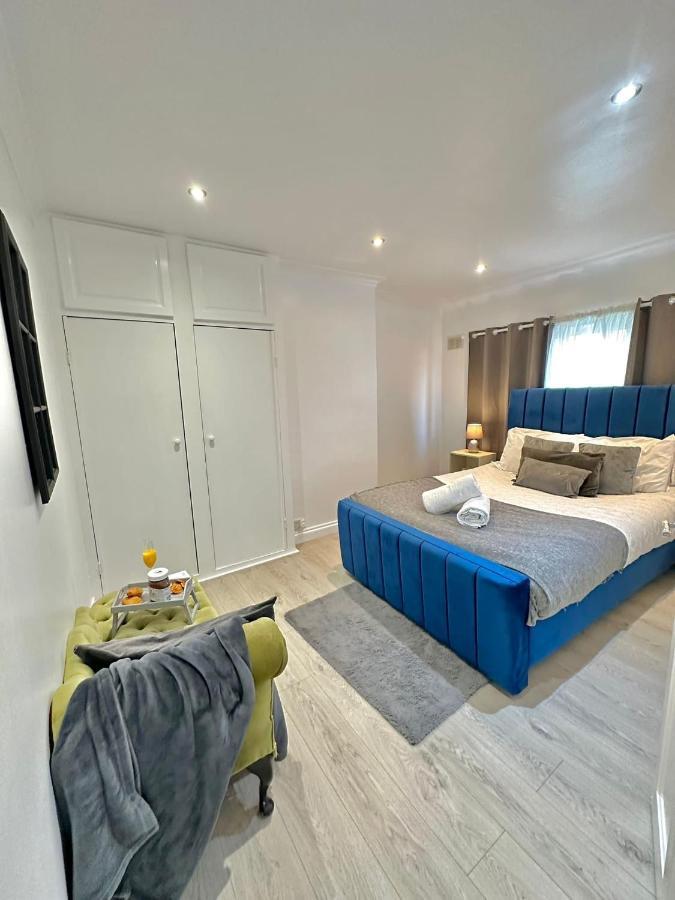 Northfield Luxurious Family Home In West Midlands מראה חיצוני תמונה